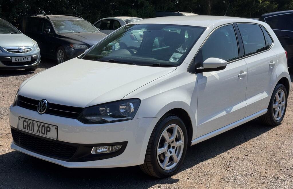 Volkswagen Polo 2011 1.2 Match Hatchback Euro 5 White #2