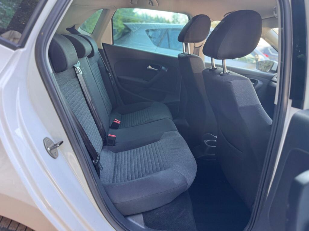 Volkswagen Polo 2011 1.2 Match Hatchback Euro 5 White #30