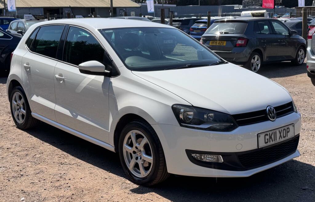 Volkswagen Polo 2011 1.2 Match Hatchback Euro 5 White #3