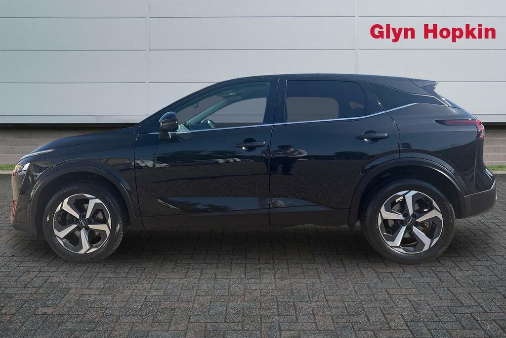 Nissan Qashqai 1.3 Dig-t Mh 158 N-connecta Xtronic EX73DMZ Black #6