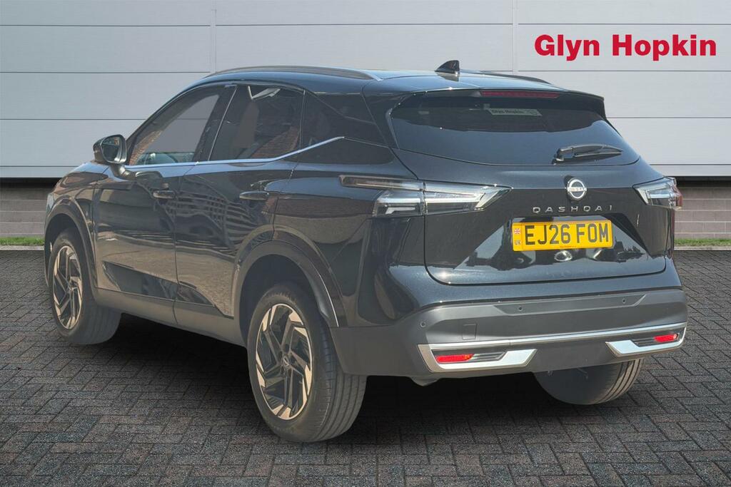 Nissan Qashqai 1.3 Dig-t Mh N-connecta EJ26FOM Black #5