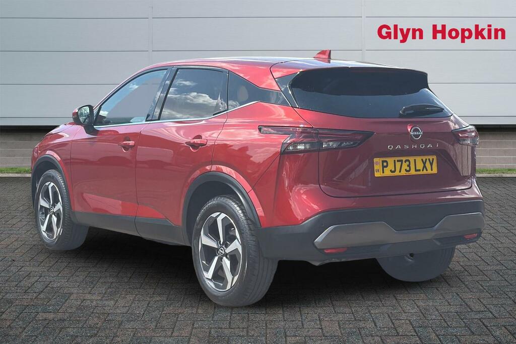 Nissan Qashqai 1.3 Dig-t Mh 158 N-connecta Xtronic Red #5