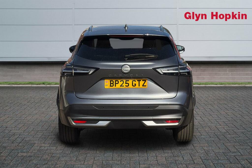 Nissan Qashqai 1.3 Dig-t Mh 158 N-connecta Glass Rf Xtronic BP25GTZ #4