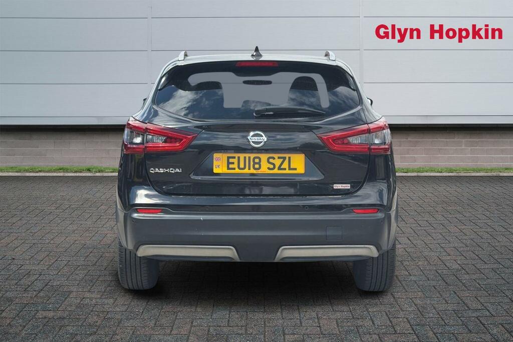 Nissan Qashqai 1.2 Dig-t N-connecta Glass Roof Pack Black #4