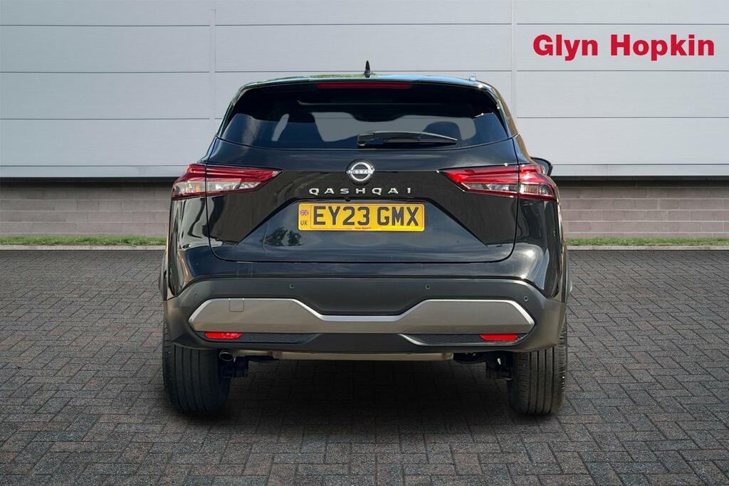 Nissan Qashqai 1.3 Dig-t Mh N-connecta Glass Roof EY23GMX Black #4