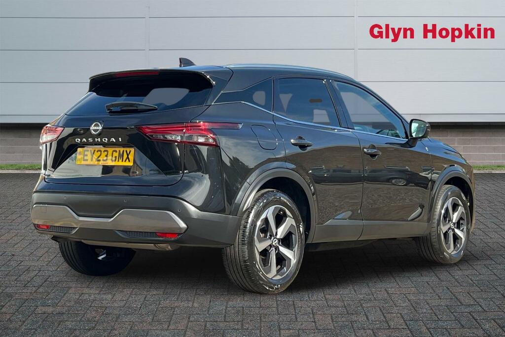 Nissan Qashqai 1.3 Dig-t Mh N-connecta Glass Roof EY23GMX Black #3