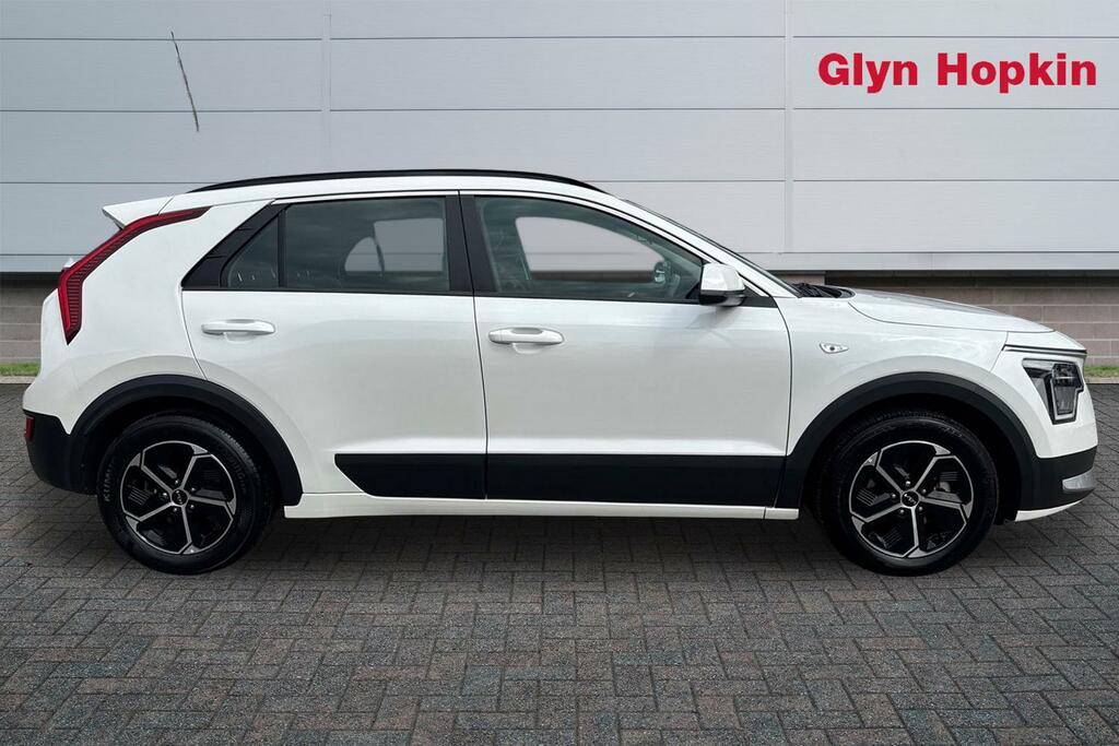Kia Niro 1.6 Gdi Hybrid 2 Dct White #2