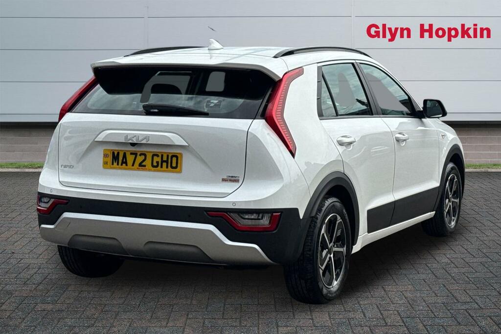 Kia Niro 1.6 Gdi Hybrid 2 Dct White #3
