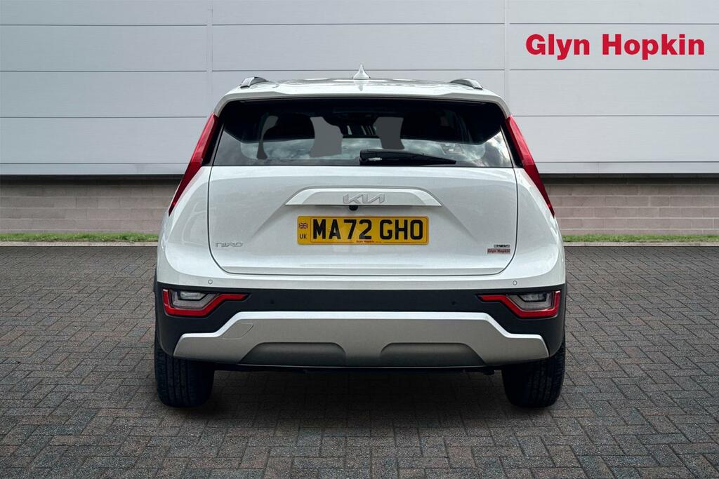 Kia Niro 1.6 Gdi Hybrid 2 Dct White #4