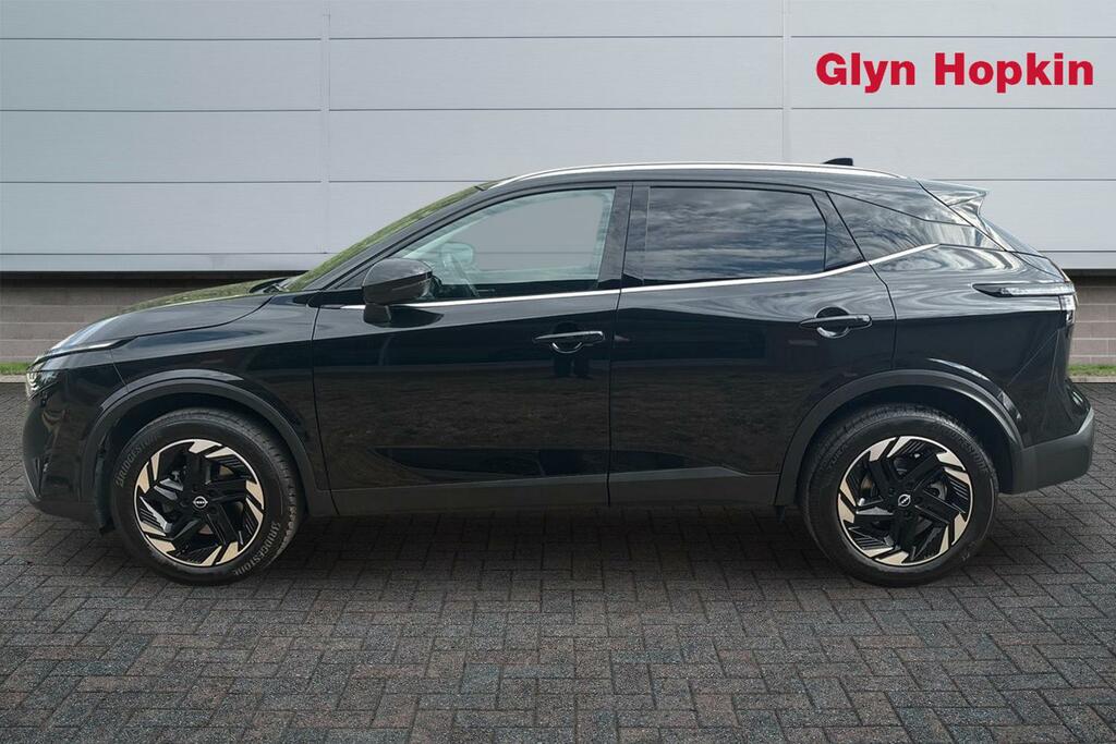 Nissan Qashqai 1.3 Dig-t Mh 158 N-connecta Xtronic OE75DHZ Black #6