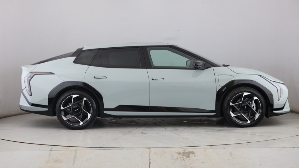 Kia EV4 150Kw Gt-line S 81Kwh LG75XHX  #5