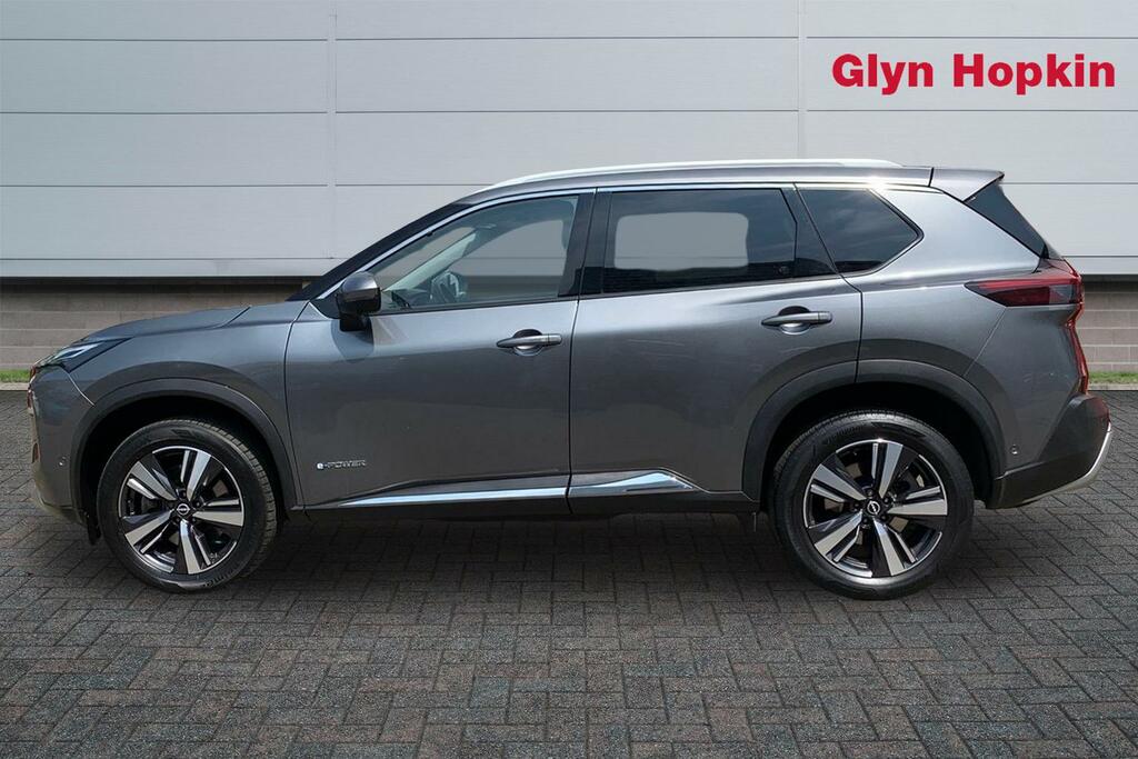 Nissan X-Trail 1.5 E-power E-4orce 213 Tekna 7 Seat #6