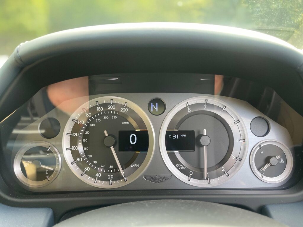 Aston Martin Vantage 4.7 V8 Roadster Sportshift II Euro 5 Grey #26
