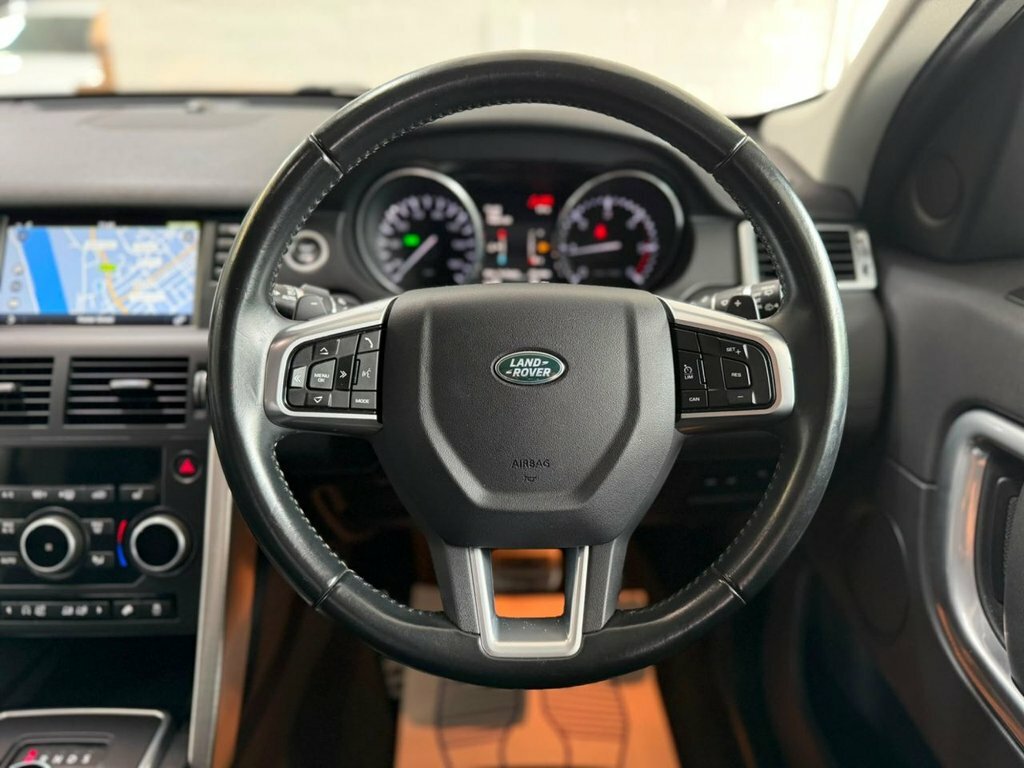 Land Rover Discovery Sport 2L Se Tech Green #5