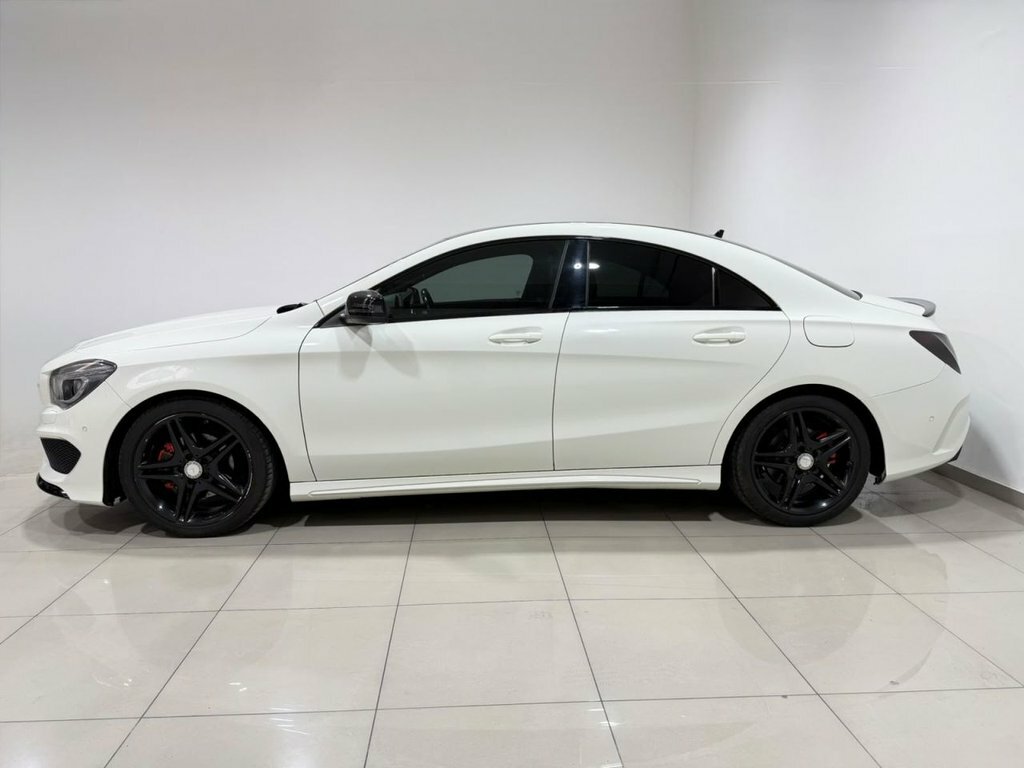 Mercedes-Benz CLA Class 2.1L Amg Sport White #5