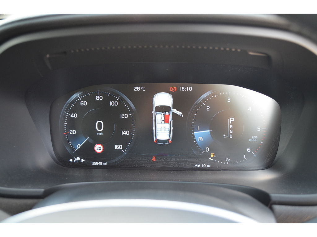Volvo V90 Cross Country D5 Powerpulse Awd Pro Pack, Heated Wind Gold #19