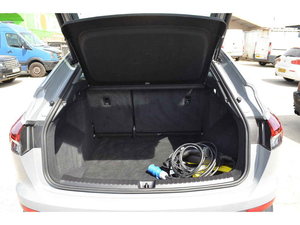 Audi Q4 E Tron Q4 Sportback S Sport 40 E-tron 150,00 Kw Silver #30