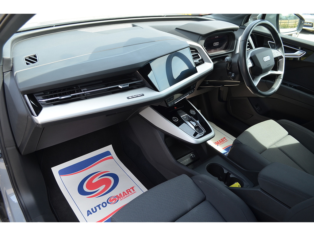Audi Q4 E Tron Q4 Sportback S Sport 40 E-tron 150,00 Kw Silver #11