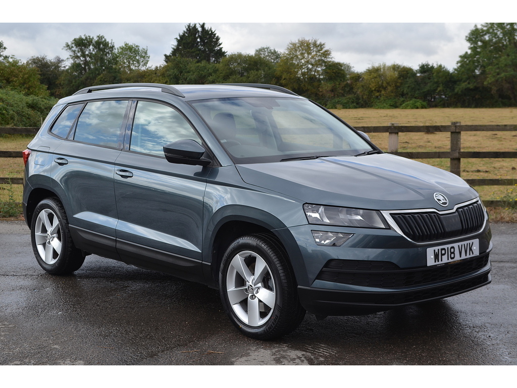 Skoda Karoq Tsi Se Grey
