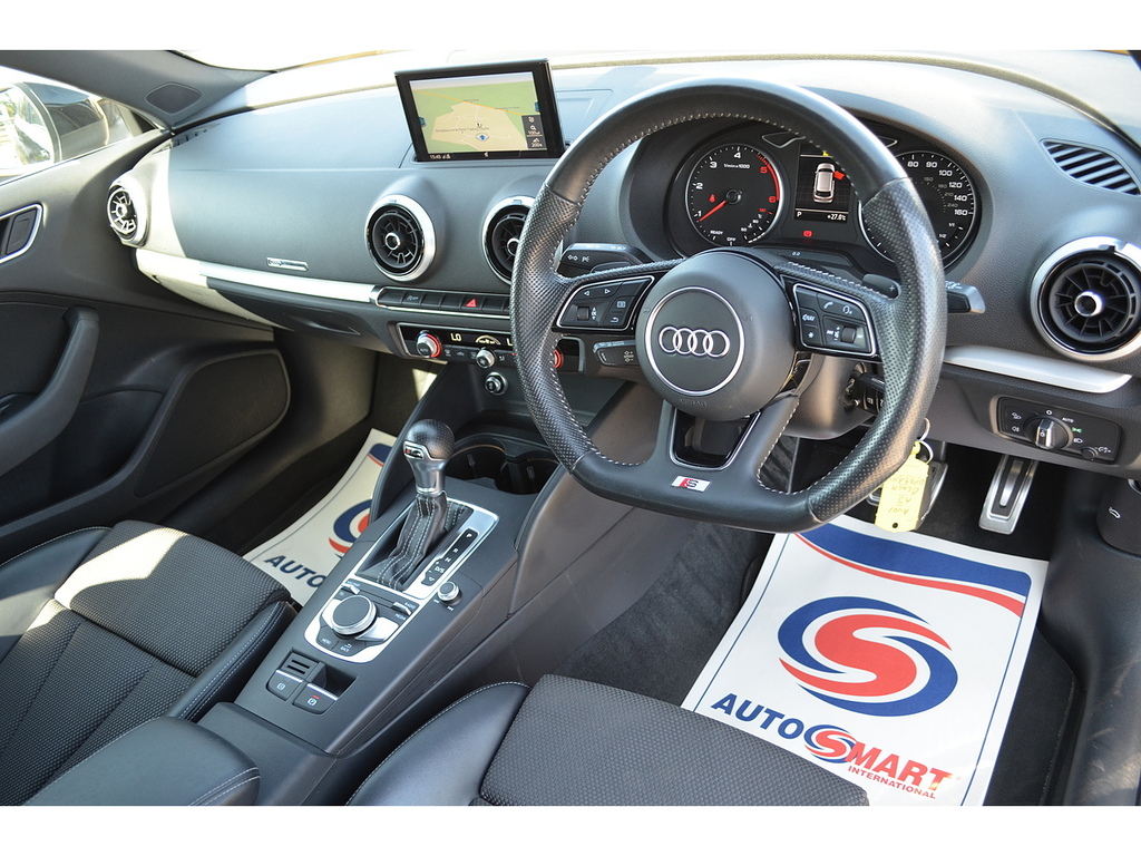 Audi A3 Tdi S Line Black #2