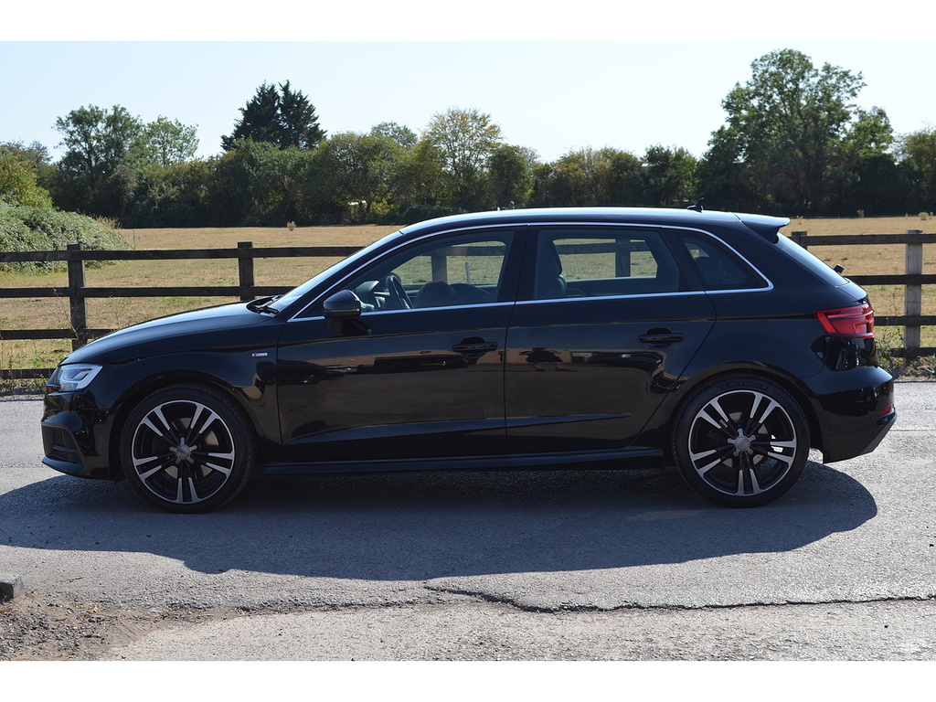 Audi A3 Tdi S Line Black #5