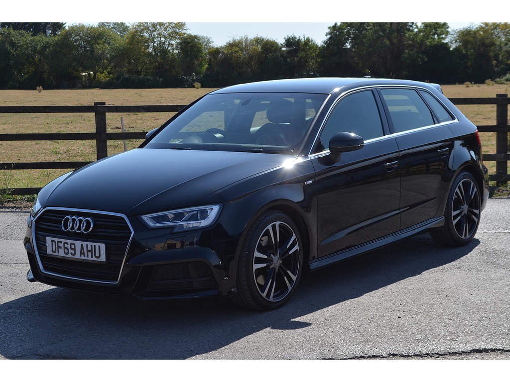 Audi A3 Tdi S Line Black #4