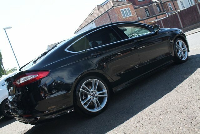 Ford Mondeo 2015 2.0T Ecoboost Titanium Hatchback A Black #3