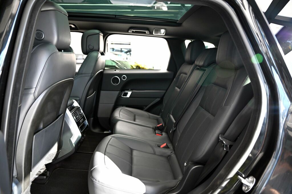 Land Rover Range Rover Sport 3.0 Sdv6 Hse Dynamic 306 Bhp Black #44