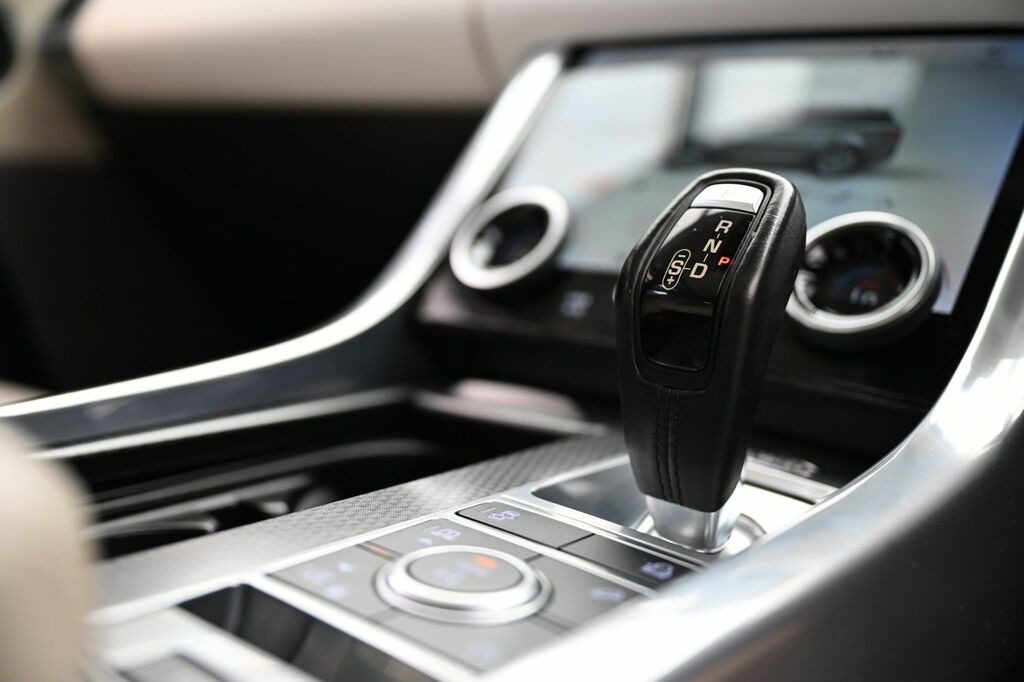 Land Rover Range Rover Sport Svr Black #74