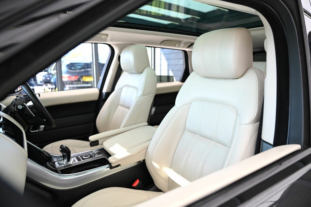 Land Rover Range Rover Sport Svr Black #37