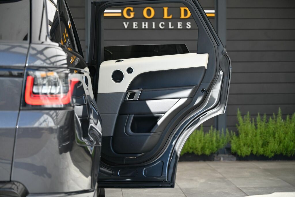 Land Rover Range Rover Sport Svr Black #41