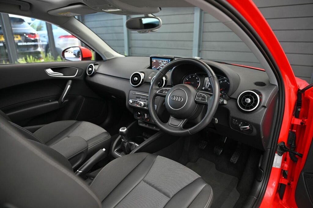 Audi A1 1.0 Tfsi Sport Sportback S Tronic Euro Red #2