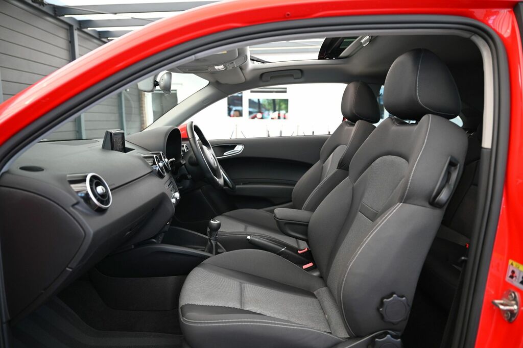 Audi A1 1.0 Tfsi Sport Sportback S Tronic Euro Red #30