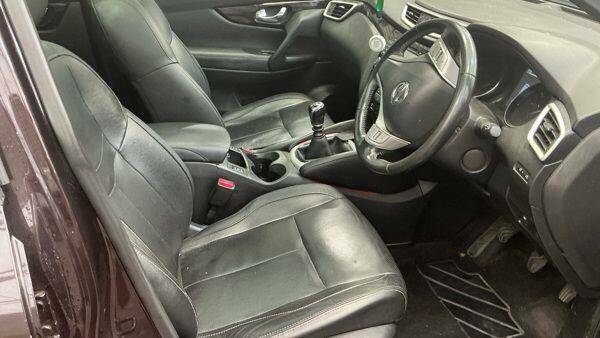 Nissan Qashqai Acenta White #6