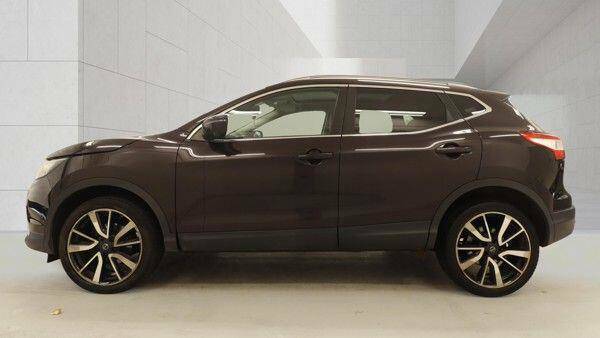 Nissan Qashqai Acenta White #10