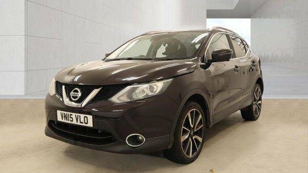 Nissan Qashqai Acenta White #1