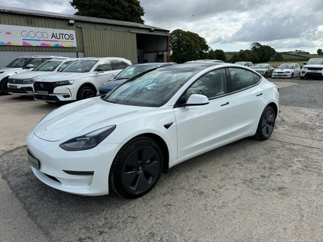 Tesla Model 3 Dual Motor Long Range Saloon 4 White