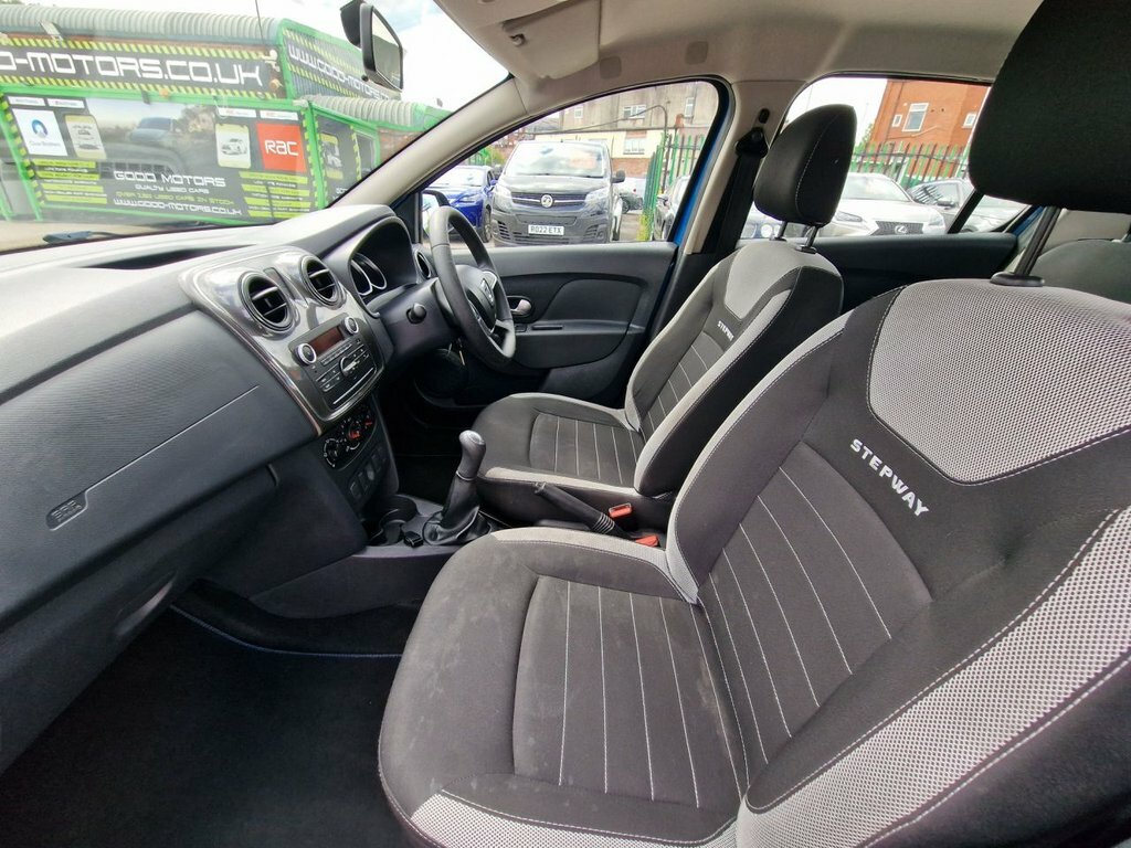 Dacia Sandero Stepway Hatchback 0.9 Tce Ambiance Euro 6 Ss 2018 Black #36