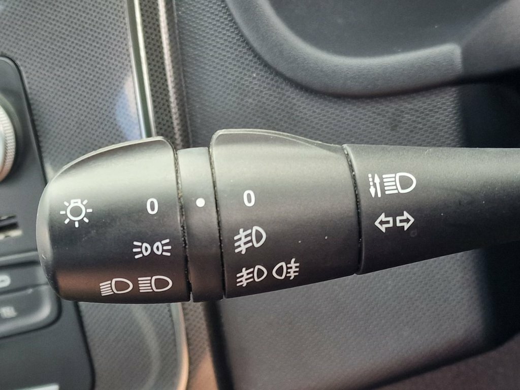 Dacia Sandero Stepway Hatchback 0.9 Tce Ambiance Euro 6 Ss 2018 Black #15