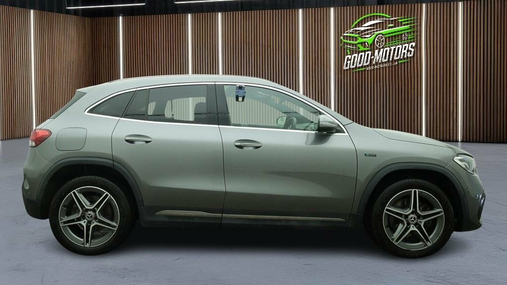 Mercedes-Benz GLA Class 1.3L Exclusive Edition Grey #3