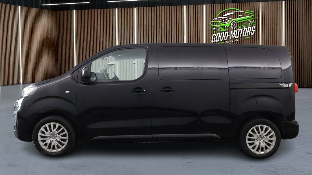 Peugeot Traveller 2L Active Black #6