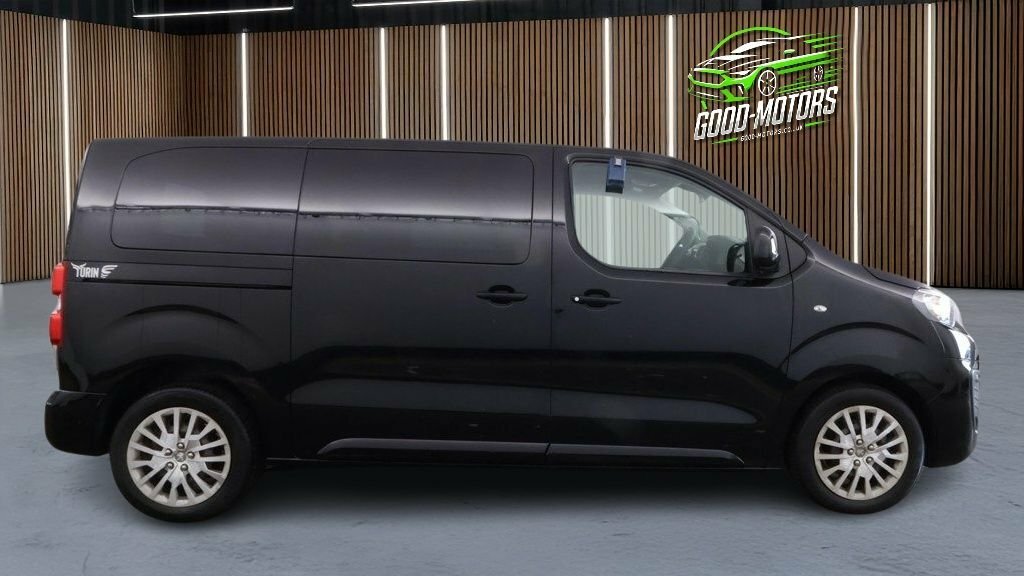 Peugeot Traveller 2L Active Black #3