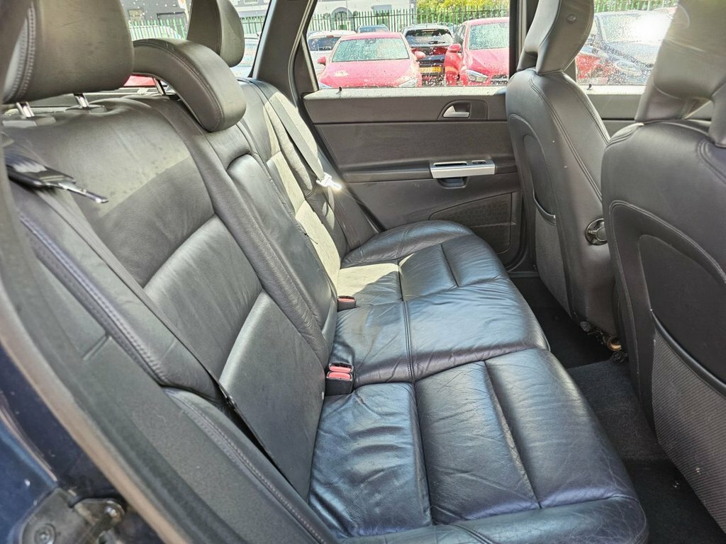 Volvo V50 D3 150 Se Lux Edition Geartronic Silver #17