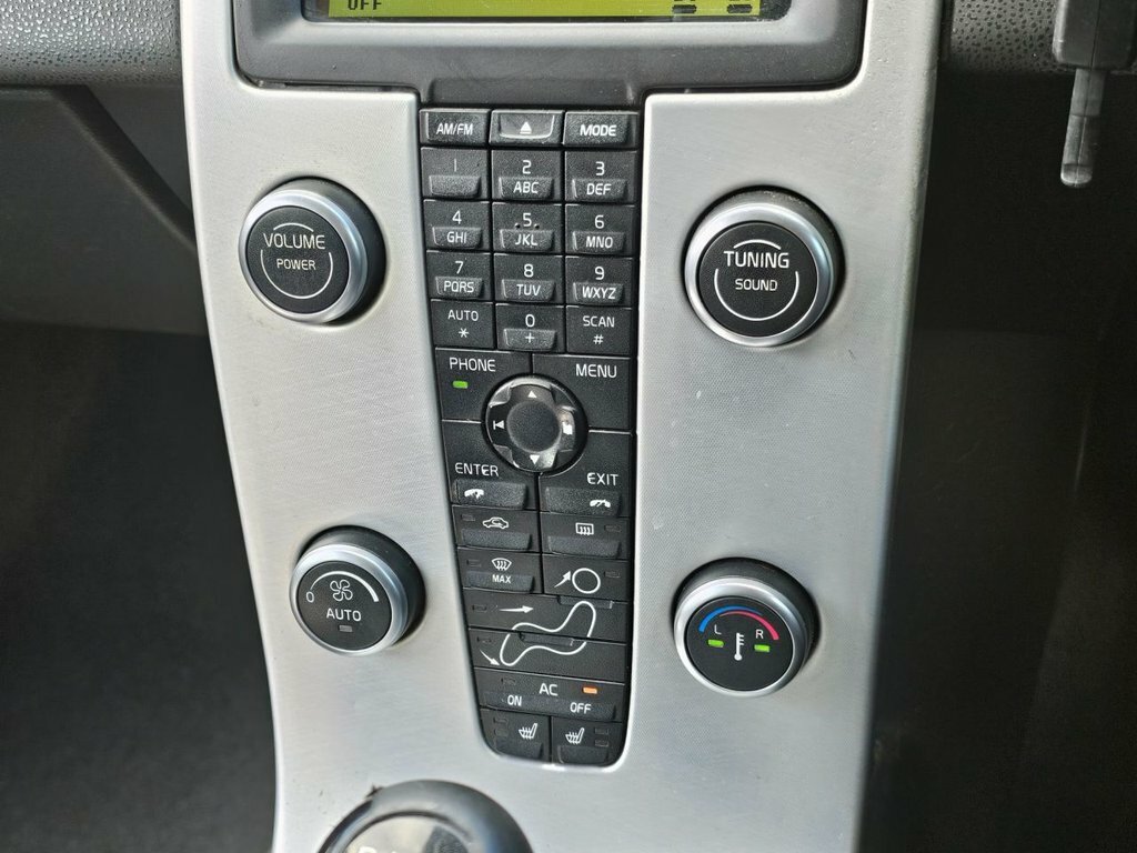 Volvo V50 D3 150 Se Lux Edition Geartronic Silver #26