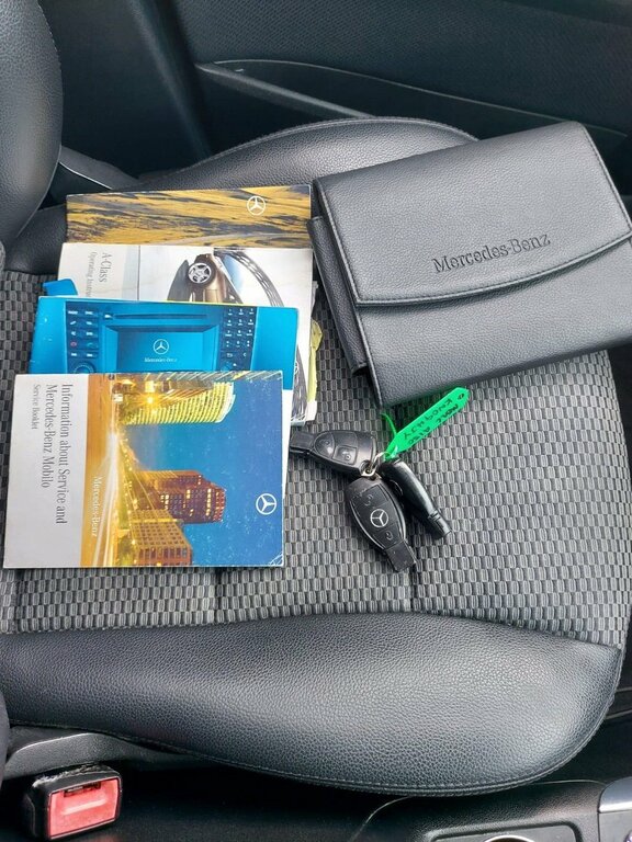 Mercedes-Benz A Class A150 Classic. 1 Owner. Low Mileage Blue #31
