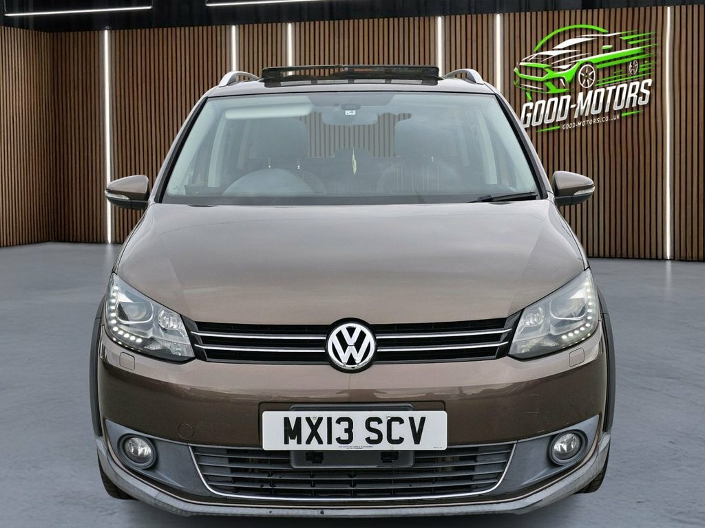Volkswagen Touran Mpv Brown #4