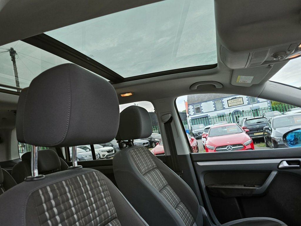 Volkswagen Touran 1.5 Tsi Evo R-line Dsg Grey #17