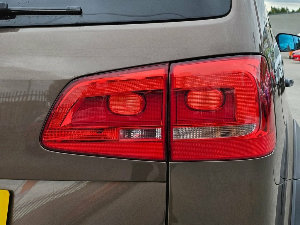 Volkswagen Touran 1.5 Tsi Evo R-line Dsg Grey #12