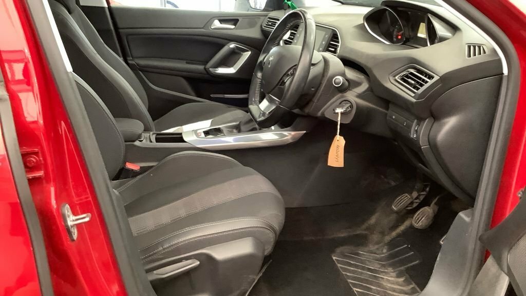 Peugeot 308 SW 1.2 Puretech Tech Edition Euro 6 Ss  #9
