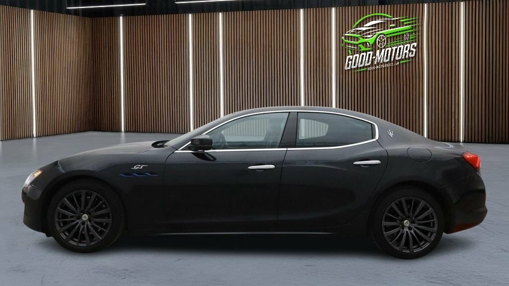 Maserati Ghibli 2L Gt Black #6